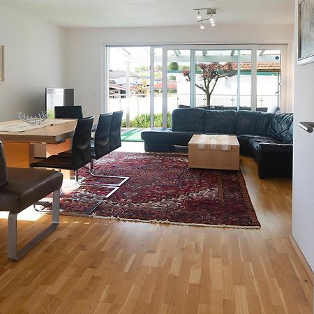 Apartment Mit Garten Dobl-Zwaring 外观 照片